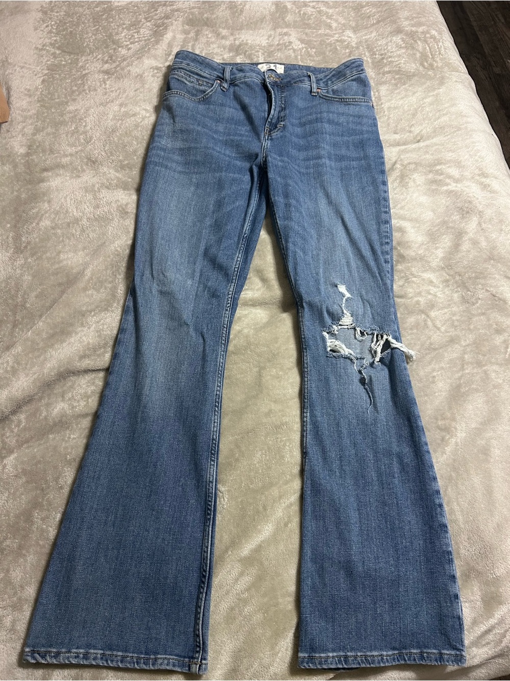 Free People Blue Distressed Flare Jeans with Knee Rip